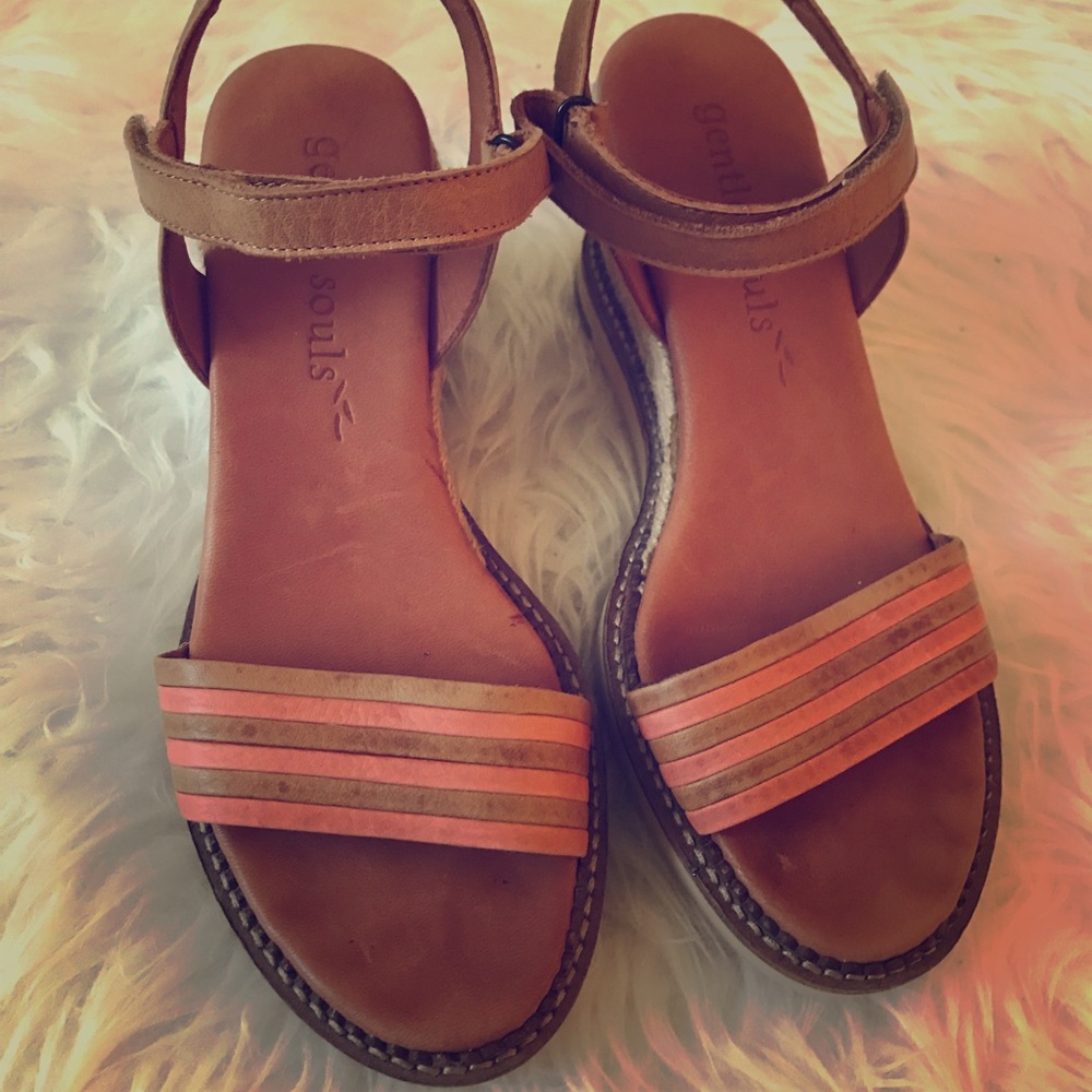 Gentle Souls Village Beat Espadrille Sandals Sz 7